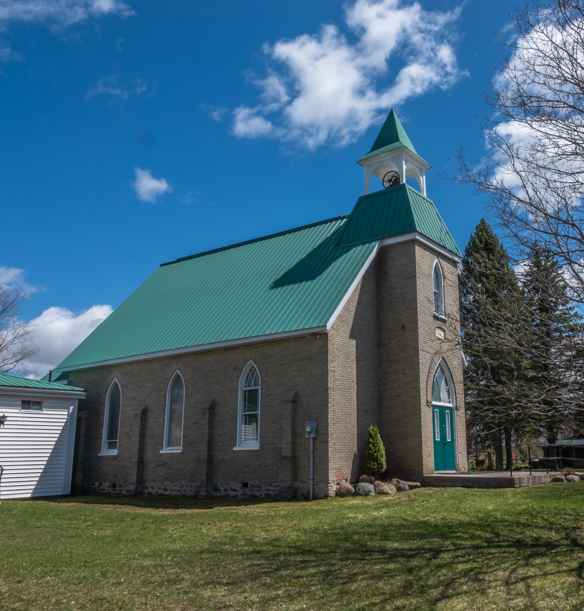 3 Tough Birds to Photograph near Dunsford, Ontario Early May, 2020